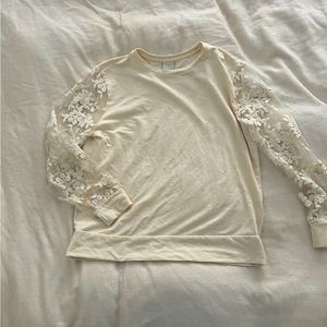 Floral Mesh Sleeve Pullover